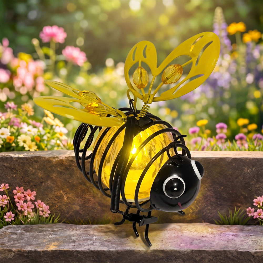 Polarvix® 🐝Hanging Solar Bee Light – Warm Amber Glow, Flicker-Free, Perfect for Garden Parties – Spread Joy Day and Night 🌞🌜