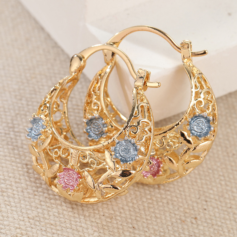Polarvix® 📢📢40% OFF !! ⏰ Gold-Plated Crescent Hoop Earrings with Enamel Flowers